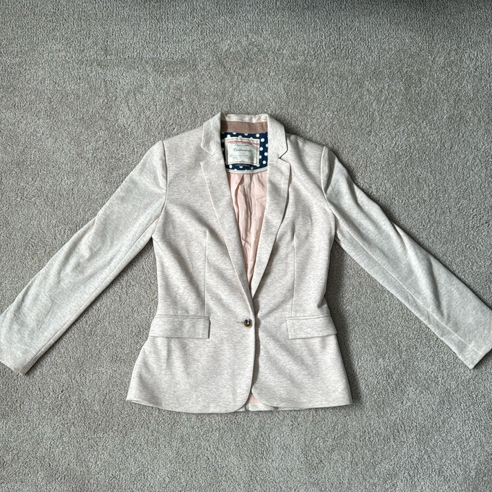Cartonnier Cream Tan Blazer Tailored Professional